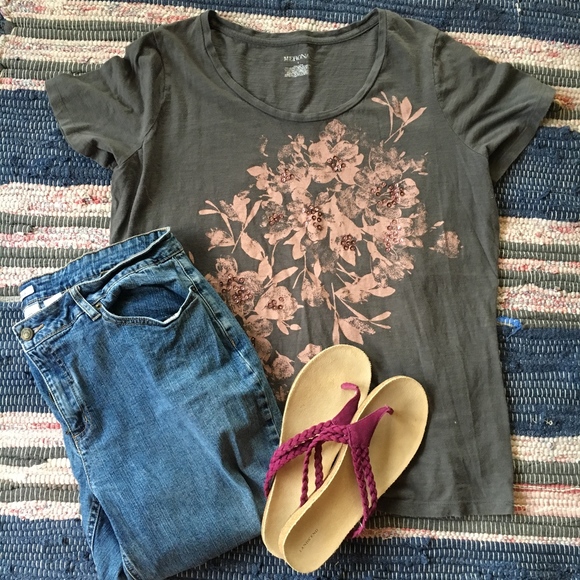 Merona Tops - Merona Gray and Pink Floral Tee with Sequins